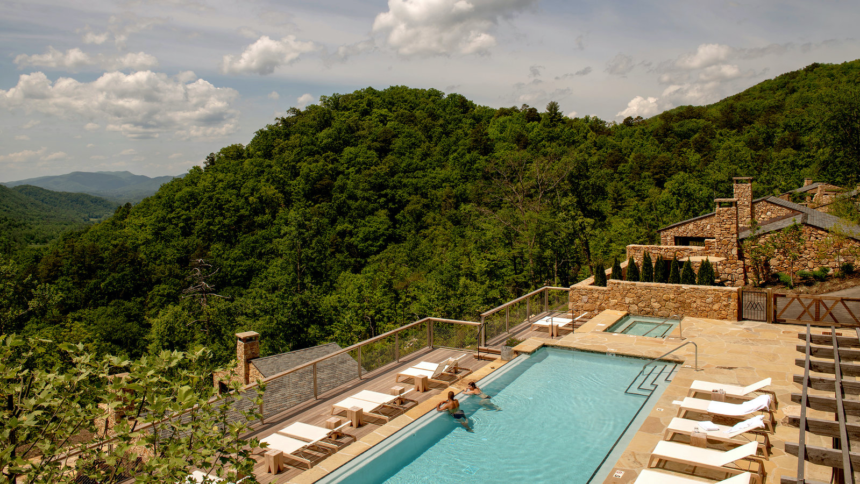 Top-Rated Lodges and Hotels Inside U.S. National Parks